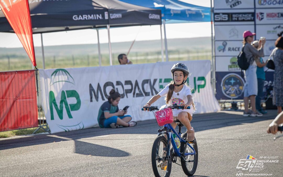 Aventură pe Bicicletă pentru Copii! Împreună cu 24h Endurance Bike Race Modpack Group