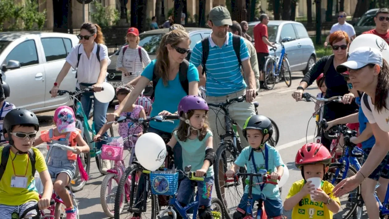 Parada Micilor Biciclisti 2024